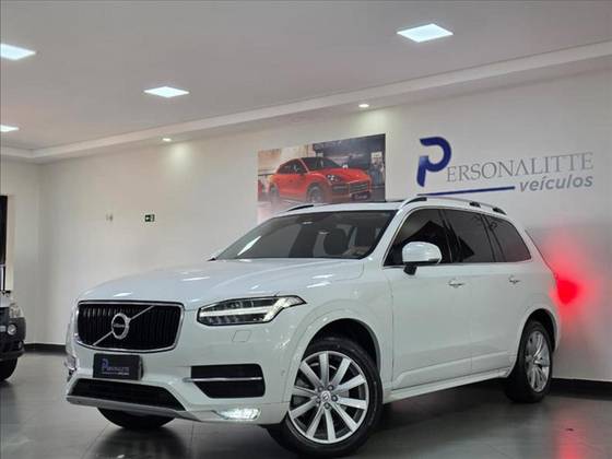 VOLVO XC90 2.0 MOMENTUM TURBO GASOLINA 4P 4X4 AUTOMÁTICO